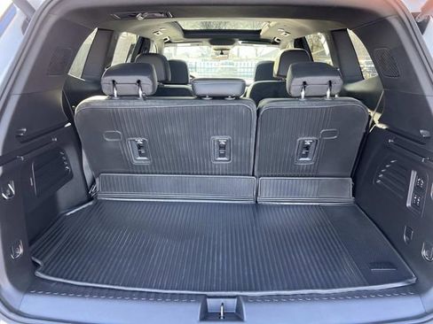 Used 2025 Buick Enclave Avenir w/ Super Cruise Package image 9