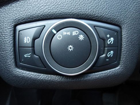 Used 2019 Ford Escape SE AWD/4WD image 21