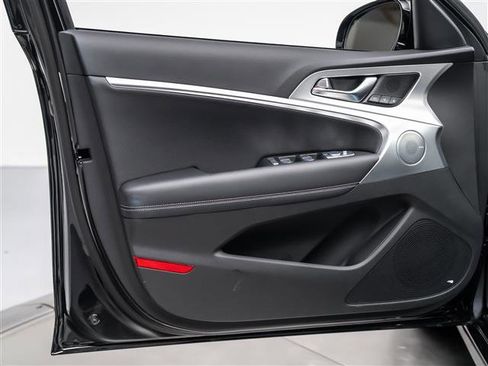 New 2026 Genesis G70 2.5T Prestige RWD image 27