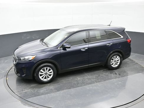 Used 2020 Kia Sorento LX w/ LX I4 Convenience Package image 34