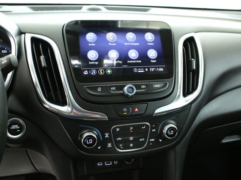 Certified 2024 Chevrolet Equinox LT FWD image 19