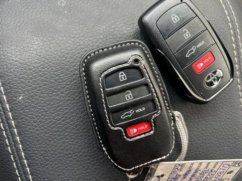 Used 2024 Toyota Land Cruiser image 30