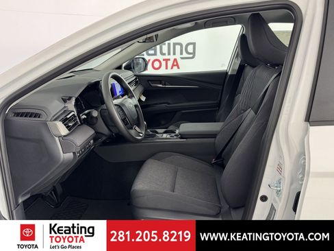 New 2026 Toyota Camry LE image 5