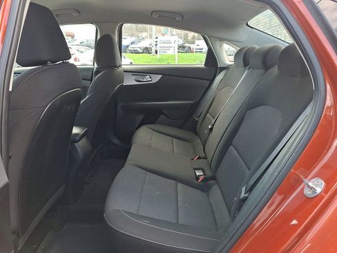 Used 2023 Kia Forte LXS w/ LXS Technology Package image 11