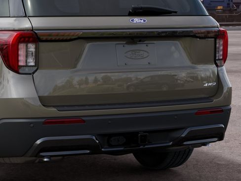 New 2027 Ford Explorer ST-Line AWD/4WD image 23