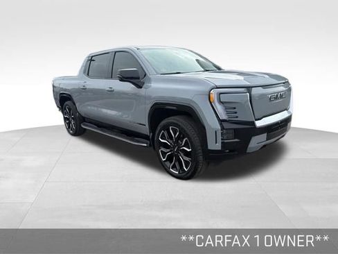 Used 2024 GMC Sierra EV Denali image 2