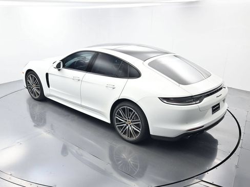 Certified 2023 Porsche Panamera Platinum Edition RWD image 33