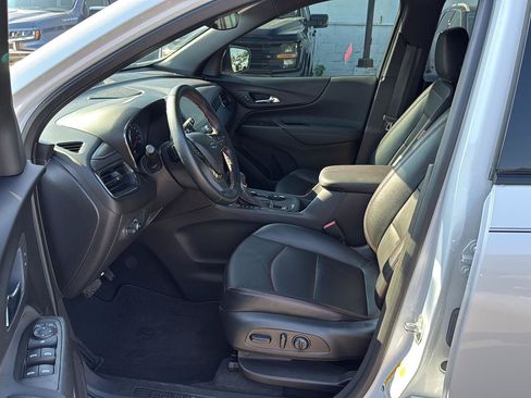 Used 2023 Chevrolet Equinox RS w/ RS Leather Package FWD image 7