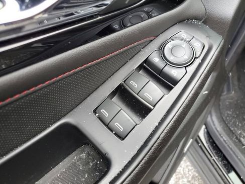 Certified 2023 Chevrolet Traverse RS image 21