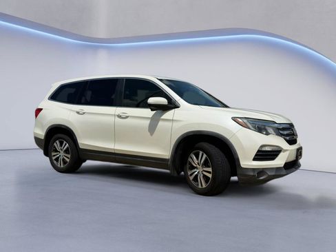 Used 2017 Honda Pilot EX-L image 8