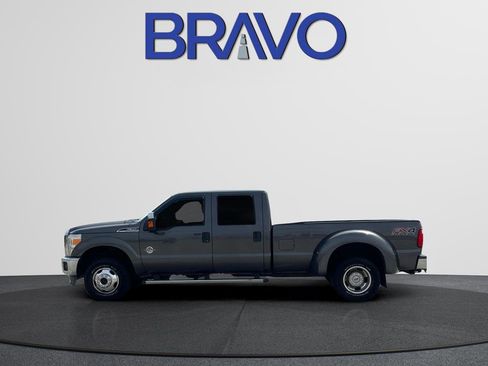 Used 2016 Ford F350 XLT w/ XLT Premium Package AWD/4WD image 10