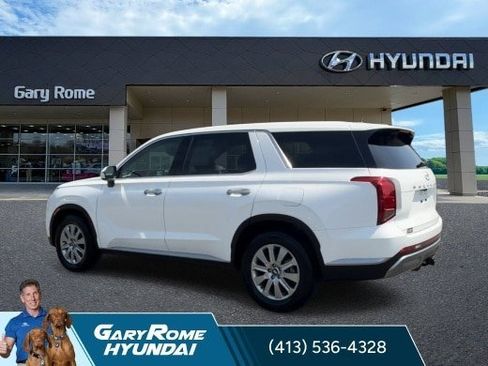Certified 2025 Hyundai Palisade SE FWD image 6