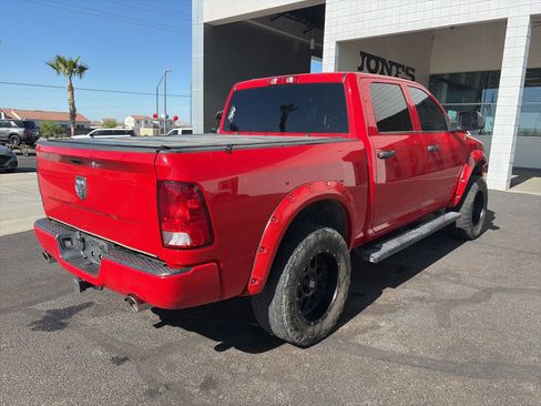 Used 2015 RAM 1500 Express RWD image 5