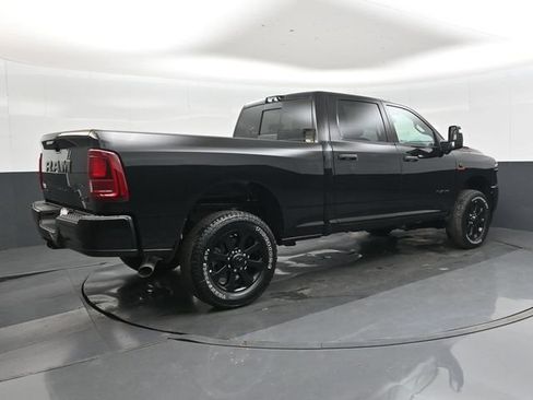 New 2026 RAM 2500 Big Horn AWD/4WD image 19