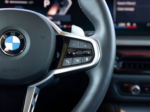 Used 2025 BMW 430i xDrive w/ M Sport Package image 31