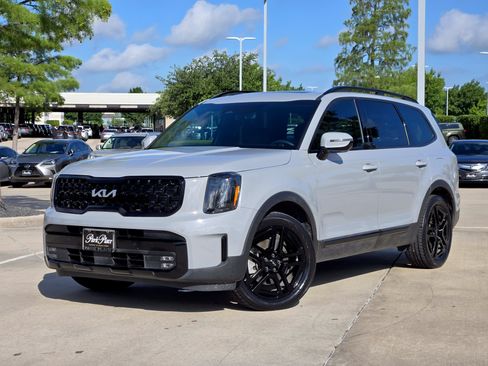 Used 2024 Kia Telluride SX Prestige X-Line AWD/4WD image 1