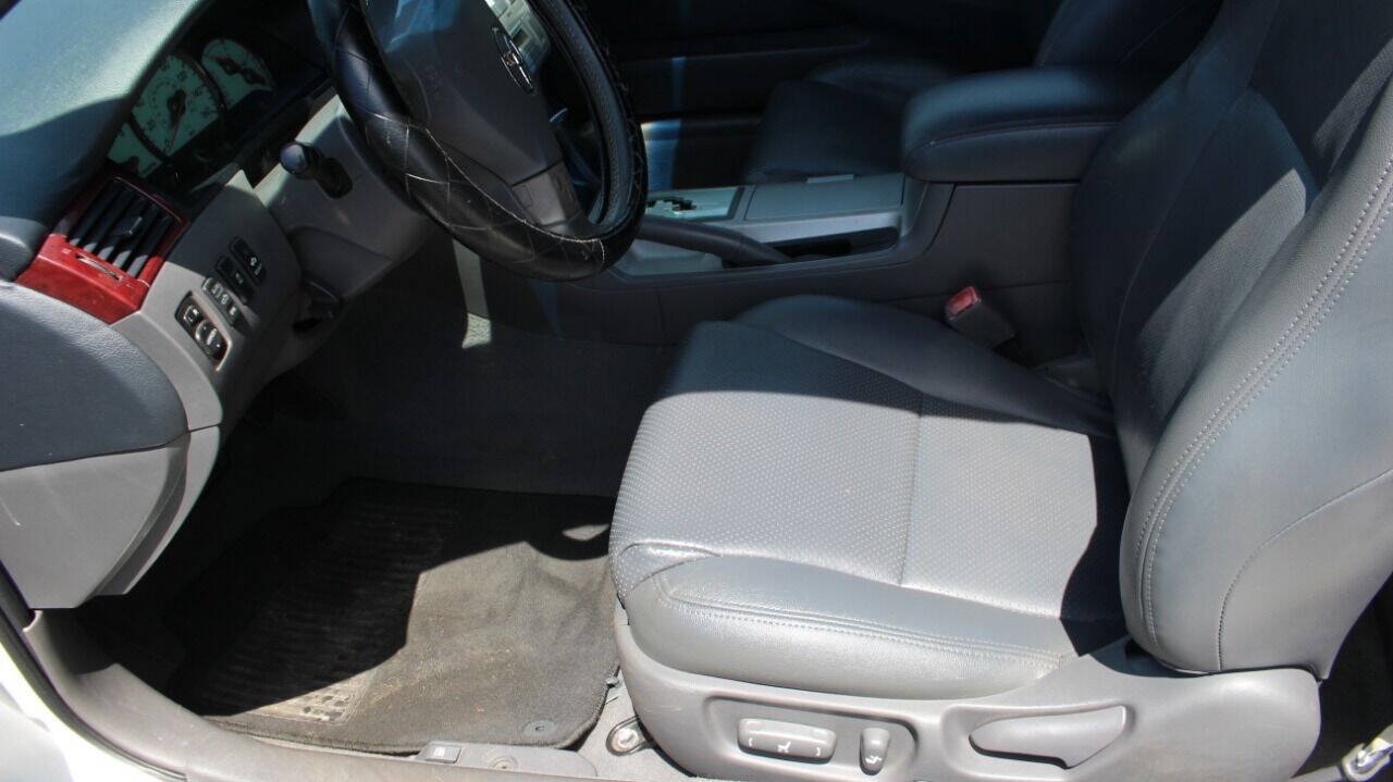 Used 2005 Toyota Solara SLE FWD image 20