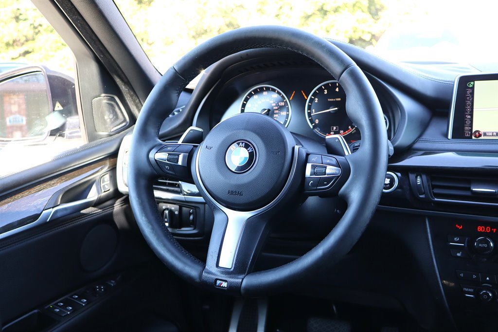 Used 2015 BMW X5 xDrive50i AWD/4WD image 14