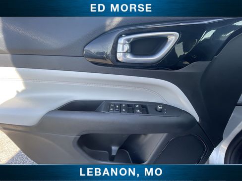 Used 2025 Jeep Compass Limited AWD/4WD image 20