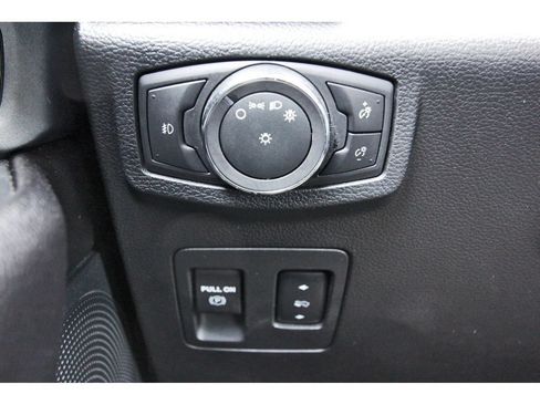 Used 2018 Ford Expedition Limited w/ Equipment Group 302A RWD image 21