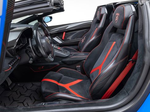 Used 2017 Lamborghini Aventador LP 750-4 Superveloce image 44