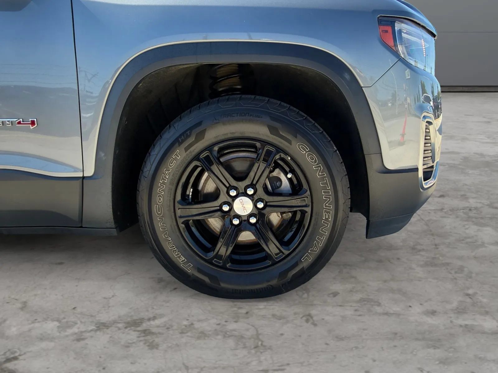 Used 2020 GMC Acadia AT4 w/ Driver Alert Package II AWD/4WD image 45