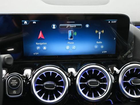 New 2025 Mercedes-Benz GLA 250 250 image 13