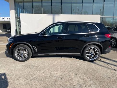 Used 2019 BMW X5 xDrive40i w/ Convenience Package image 2