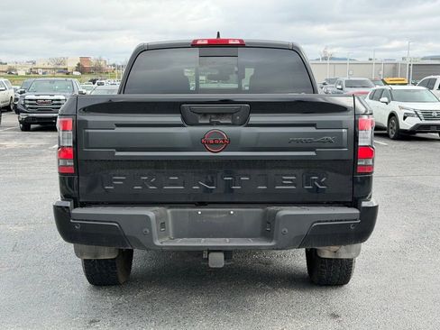 Used 2025 Nissan Frontier PRO-4X image 6