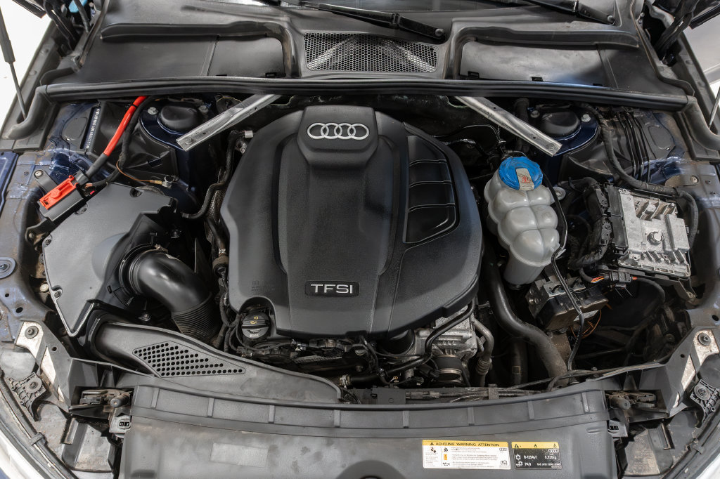 Used 2019 Audi A4 2.0T Prestige w/ Prestige Package AWD/4WD image 3