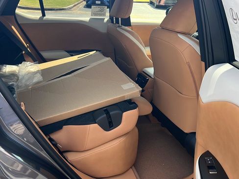 New 2026 Lexus RZ 350e 2WD image 12