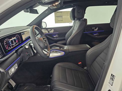 Used 2026 Mercedes-Benz GLS 580 4MATIC image 22