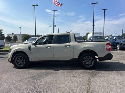 Used 2025 Ford Maverick XLT w/ Equipment Group 302A AWD/4WD image 6