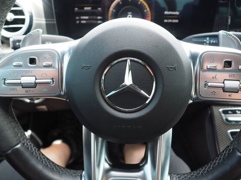 Used 2019 Mercedes-Benz E 63 AMG S image 30