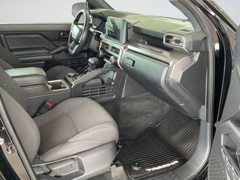 Used 2024 Toyota Tacoma SR5 AWD/4WD image 24