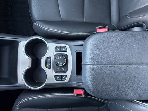 Used 2020 GMC Terrain Denali w/ Denali Premium Package image 36