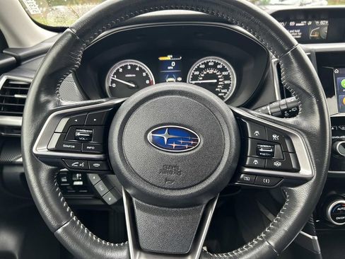 Used 2022 Subaru Forester Premium image 29