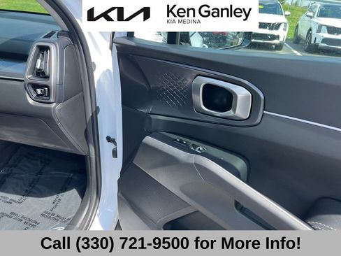 Certified 2023 Kia Sorento S w/ Panoramic Sunroof Package FWD image 59