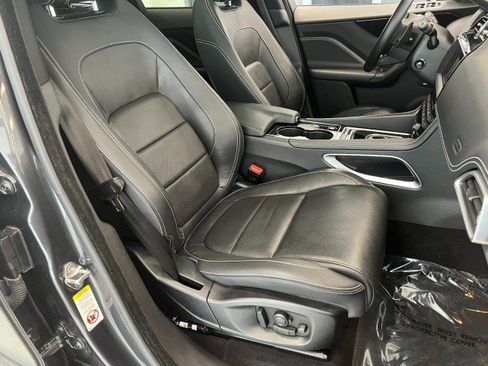 Used 2017 Jaguar F-PACE R-Sport AWD/4WD image 15