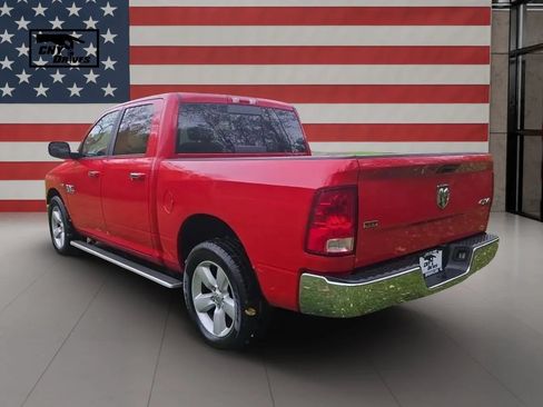 Used 2017 RAM 1500 Classic SLT AWD/4WD image 7