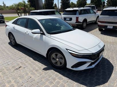 Certified 2025 Hyundai Elantra SE