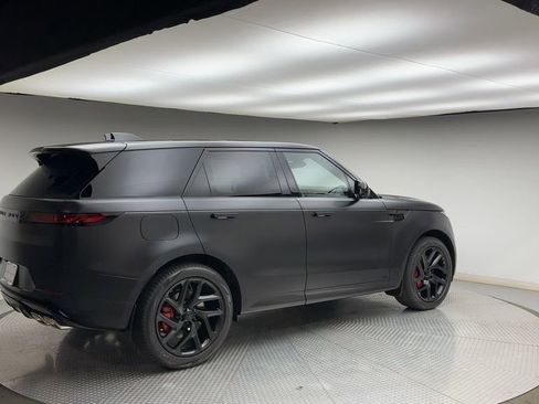 New 2026 Land Rover Range Rover Sport Dynamic SE AWD/4WD image 2