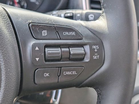 Used 2016 Kia Sorento EX image 28