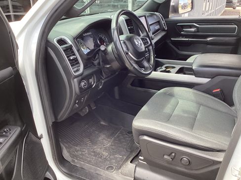 Used 2022 RAM 1500 Big Horn AWD/4WD image 12