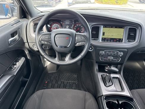 Used 2023 Dodge Charger SXT w/ Blacktop Package image 12