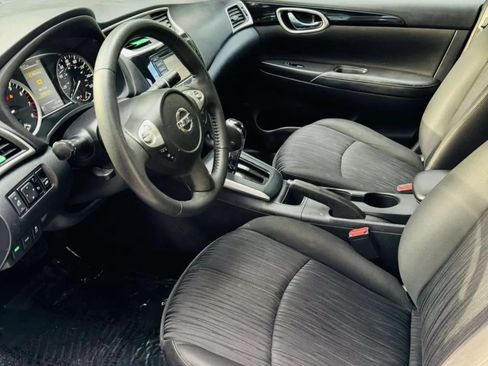 Used 2017 Nissan Sentra SV FWD image 9
