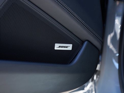 Used 2024 Porsche 911 Carrera 4S w/ Premium Package image 28