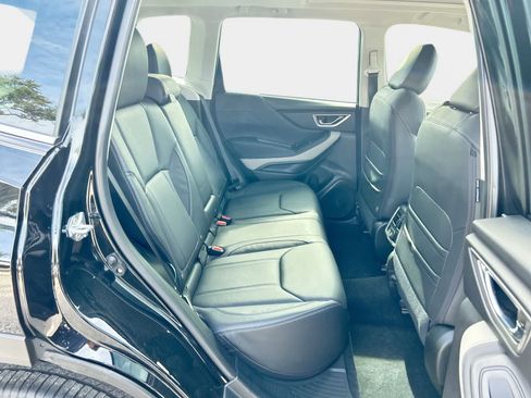Used 2024 Subaru Forester Limited AWD/4WD image 13