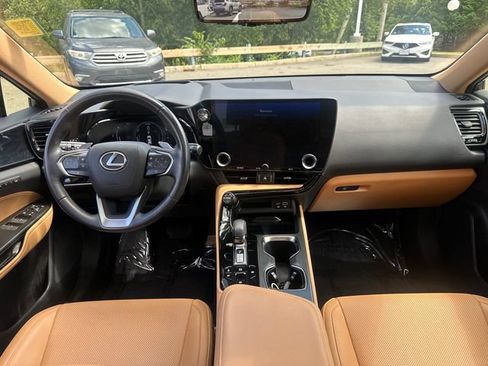 Used 2024 Lexus NX 350h AWD image 19
