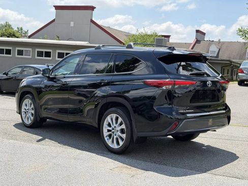 Used 2020 Toyota Highlander Limited AWD/4WD image 22